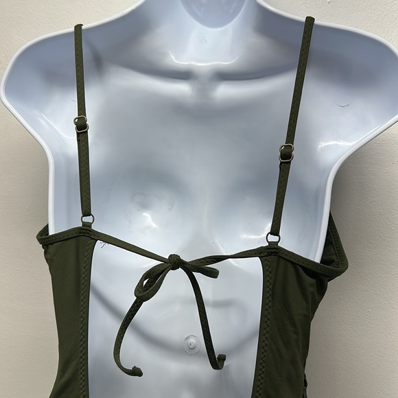 Becca Siren One Piece Swimsuit Bathing Suit Eyelet Boho Moss Green Size L Large - Picture 7 of 10